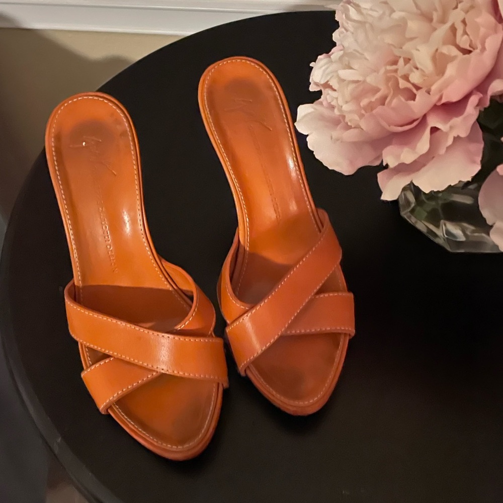 Giussepe Zanotti Shoes size 7